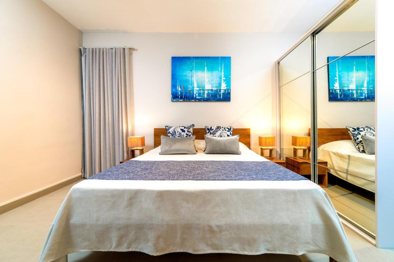 One Bay Residence Modern Contemporary Apartment Flat 4 Grand-Baie Eksteriør billede